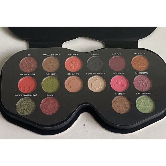 Revolution Disney Finding Nemo P Sherman Goggles 16 Eye Shadow Palette NEW - Picture 10 of 14